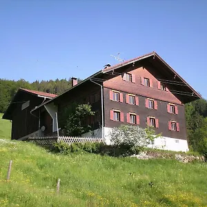Brunner Apartment